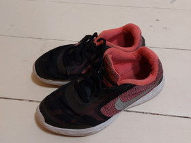 Nike lenkkarit 37.5, Lastenvaatteet ja kengät, Kuortane, Tori.fi Nike lenkkarit 37.5, Lastenvaatteet ja kengät, Kuortane, Tori.fi