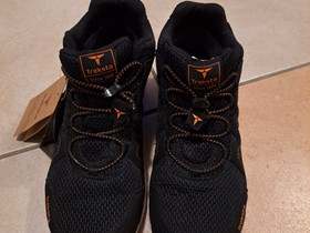 Trekstra flow min GTX 38, Lastenvaatteet ja kengät, Seinäjoki, Tori.fi Trekstra flow min GTX 38, Lastenvaatteet ja kengät, Seinäjoki, Tori.fi