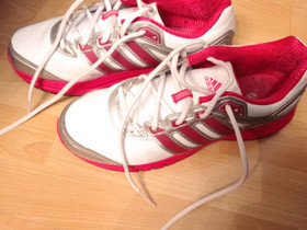 Adidaksen lenkkarit, Juoksu ja lenkkeily, Urheilu ja ulkoilu, Kitee, Tori.fi Adidaksen lenkkarit, Juoksu ja lenkkeily, Urheilu ja ulkoilu, Kitee, Tori.fi
