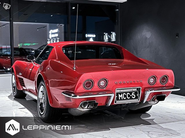 Chevrolet Corvette 13