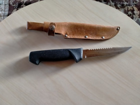 Mora merkkinen puukko nahkatupells, Metsästystarvikkeet, Metsästys ja kalastus, Hämeenlinna, Tori.fi Mora merkkinen puukko nahkatupells, Metsästystarvikkeet, Metsästys ja kalastus, Hämeenlinna, Tori.fi