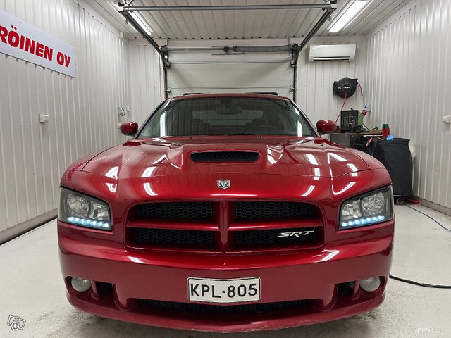 Dodge Charger 5