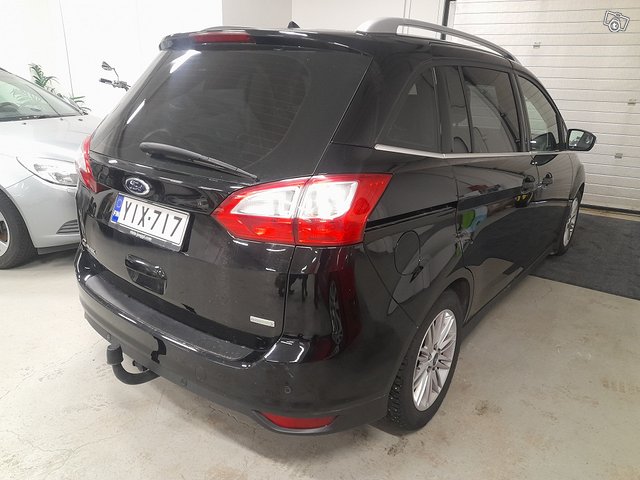 Ford Grand C-Max 4