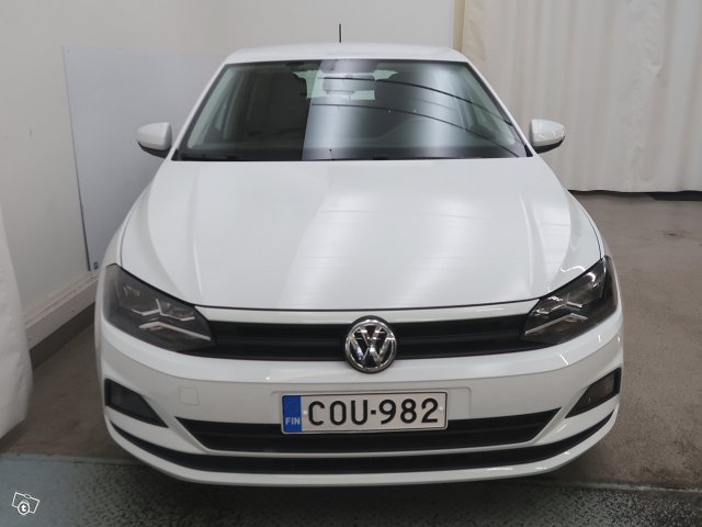 Volkswagen Polo 2