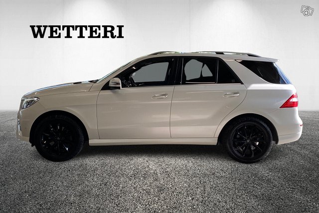 Mercedes-Benz ML 6