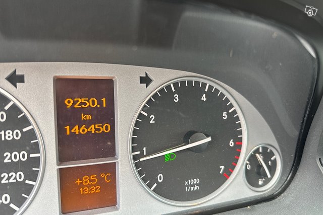 Mercedes-Benz B 15