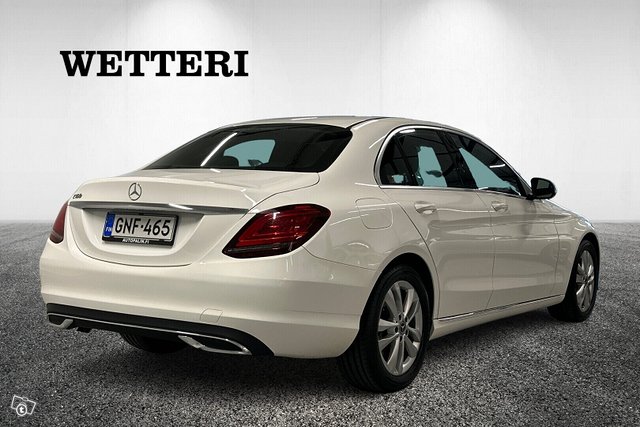 MERCEDES-BENZ C 5
