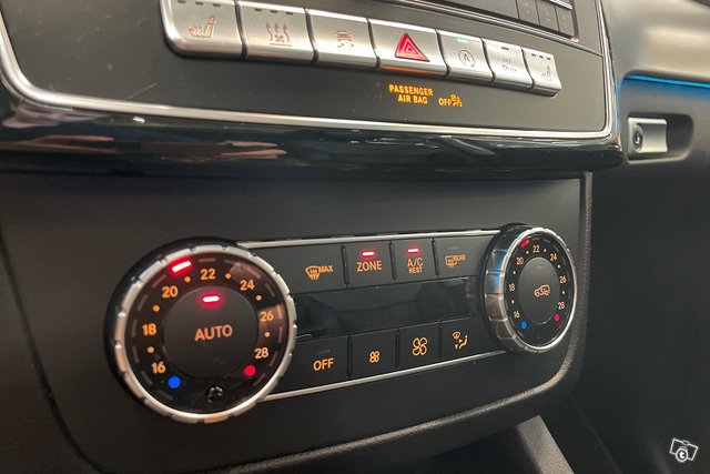 Mercedes-Benz GLE 12