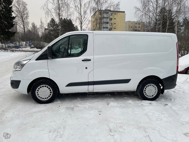 Ford Transit Custom 3