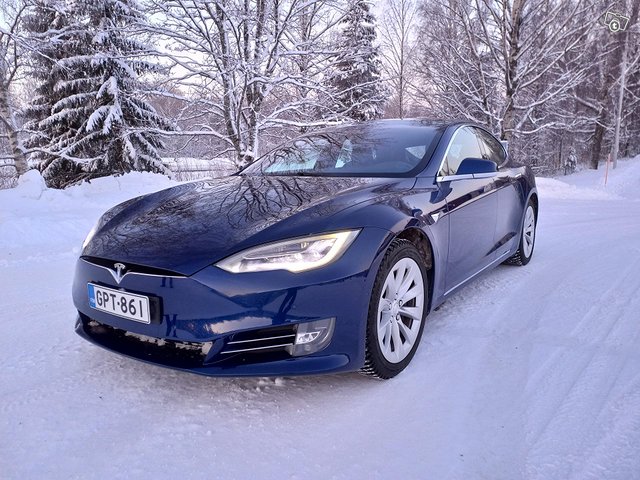 Tesla Model S