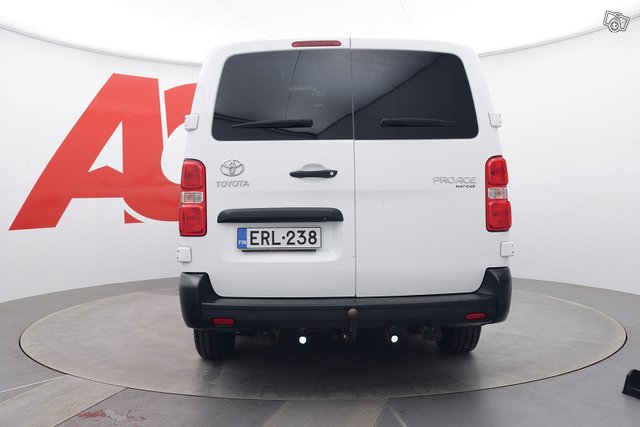 TOYOTA Proace 5