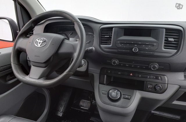 TOYOTA Proace 11