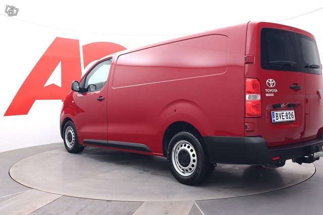 Toyota Proace 4