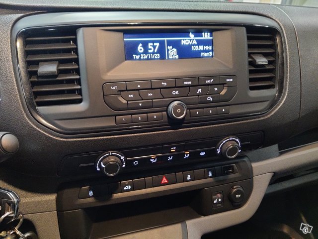 Toyota Proace 16
