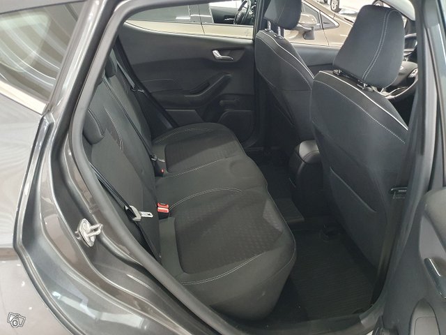 Ford Fiesta 22