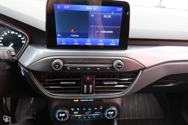 Ford Focus 10