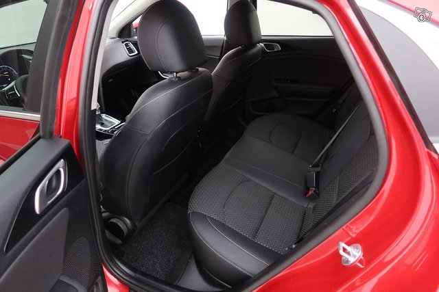 Kia XCeed 21