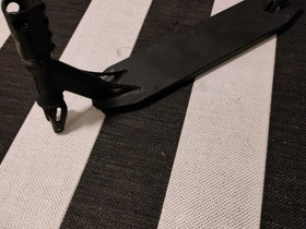 Ethic dekki, forkki ja scs, Rullaluistelu ja skeittaus, Urheilu ja ulkoilu, Espoo, Tori.fi Ethic dekki, forkki ja scs, Rullaluistelu ja skeittaus, Urheilu ja ulkoilu, Espoo, Tori.fi