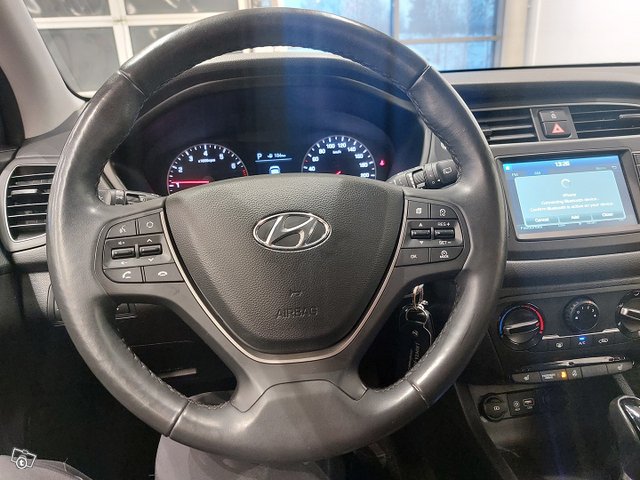 Hyundai I20 Hatchback 16