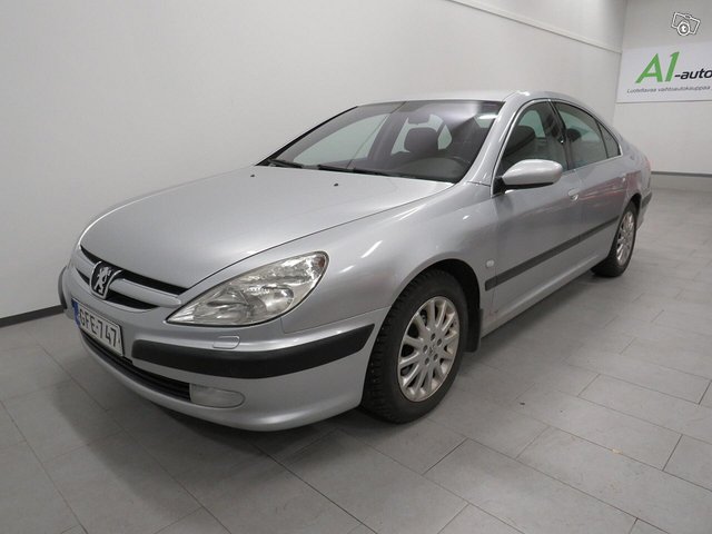 Peugeot 607