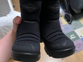 Kuoma, Lastenvaatteet ja kengät, Sotkamo, Tori.fi Kuoma, Lastenvaatteet ja kengät, Sotkamo, Tori.fi