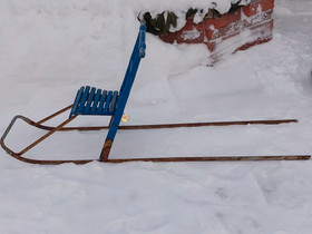 Pieni potkuri no 1, Ulkoilu ja retkeily, Urheilu ja ulkoilu, Sotkamo, Tori.fi Pieni potkuri no 1, Ulkoilu ja retkeily, Urheilu ja ulkoilu, Sotkamo, Tori.fi