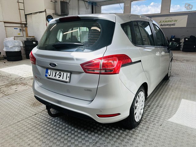 Ford B-Max 4