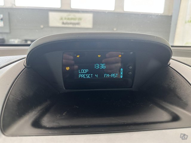 Ford B-Max 17