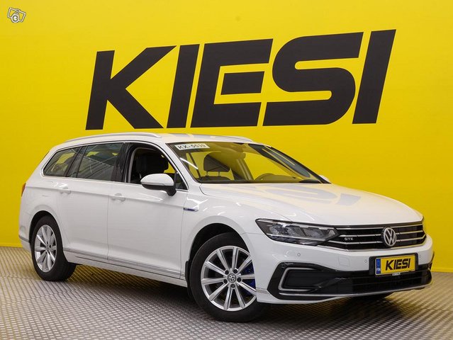 Volkswagen Passat 1