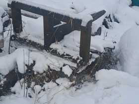 Traktorin etukuormaajasovitteinen paaliveitsi, Maatalous, Isojoki, Tori.fi Traktorin etukuormaajasovitteinen paaliveitsi, Maatalous, Isojoki, Tori.fi