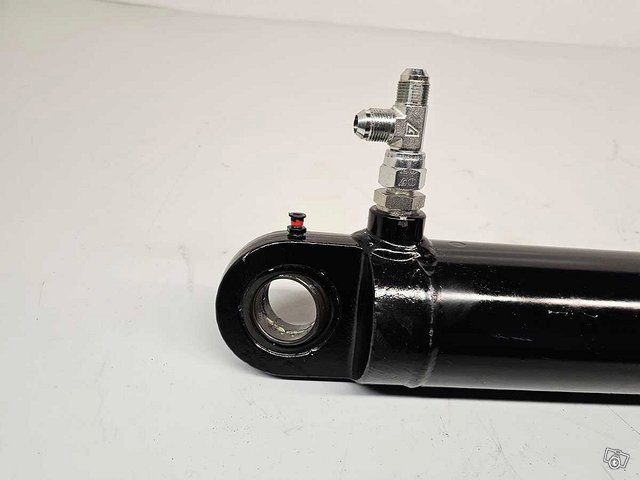 Hydraulisylinteri Iskun pituus - n.450 mm 3