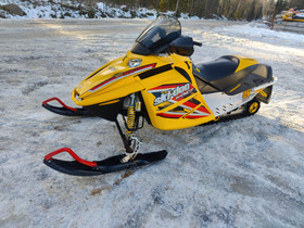 Skidoo rev 500ss, Moottorikelkat, Moto, Rovaniemi, Tori.fi Skidoo rev 500ss, Moottorikelkat, Moto, Rovaniemi, Tori.fi
