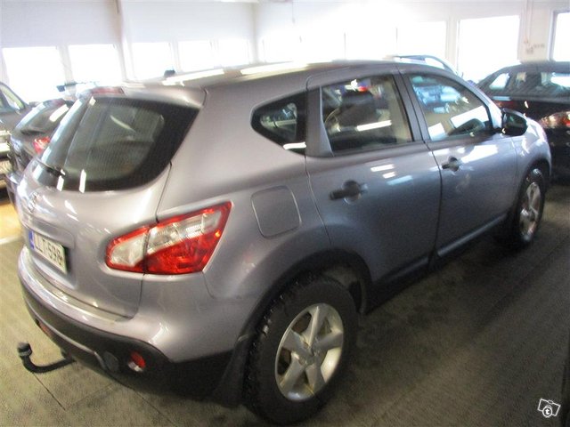 Nissan Qashqai 6