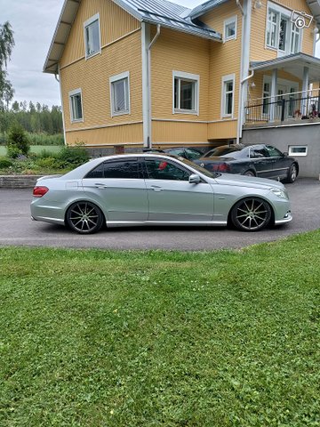 Mercedes-Benz E 350 5