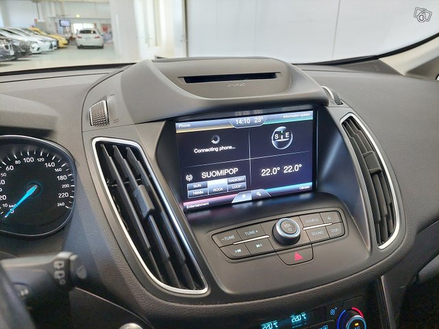 Ford Grand C-Max 21