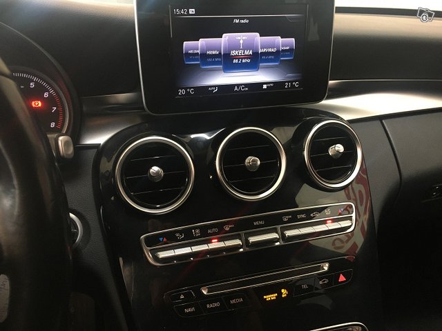 Mercedes-Benz C 12