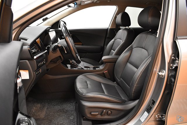 Kia NIRO 14