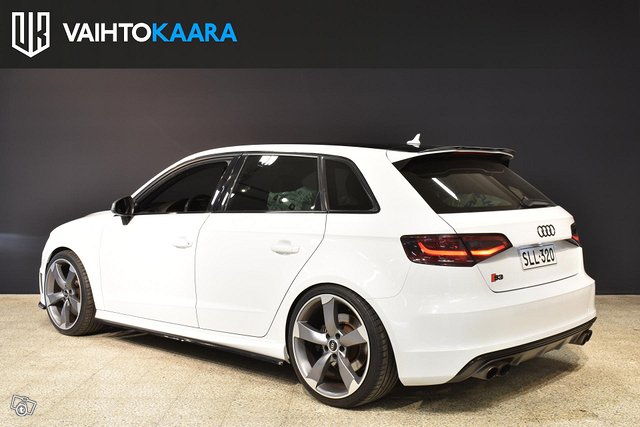 Audi S3 5