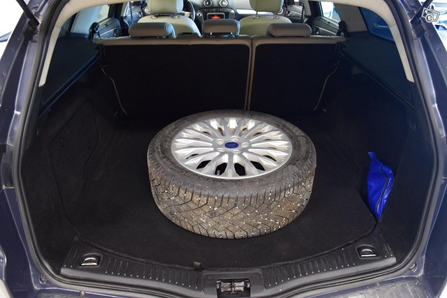 Ford Mondeo 17
