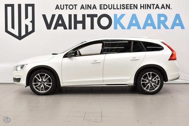 Volvo V60 Cross Country 3