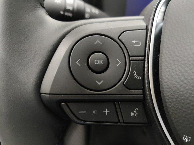 Toyota Corolla 16