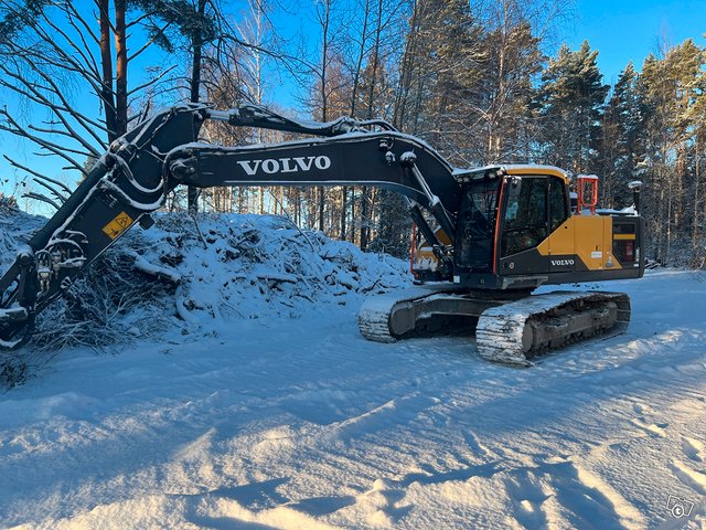 Volvo EC220EL, kuva 1