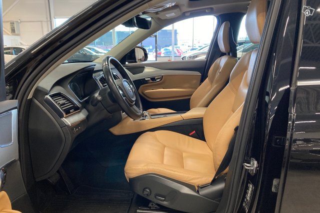 Volvo XC90 7