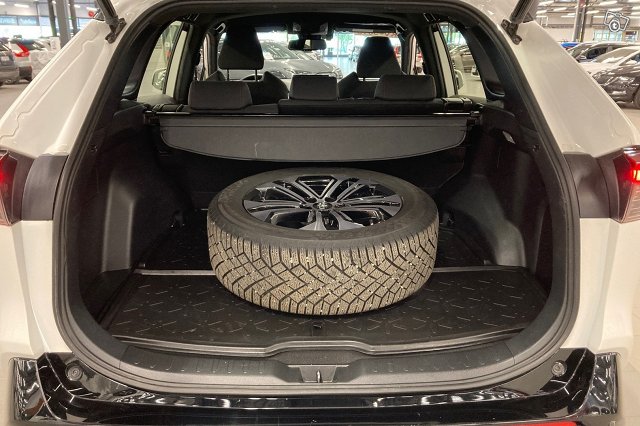TOYOTA RAV4 PLUG-IN 18