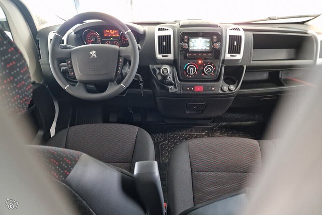 Peugeot BOXER 8