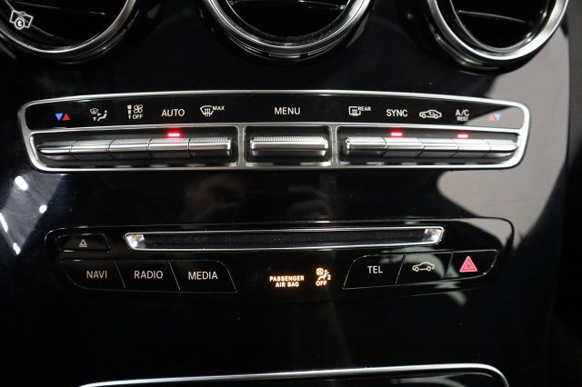 Mercedes-Benz GLC 24
