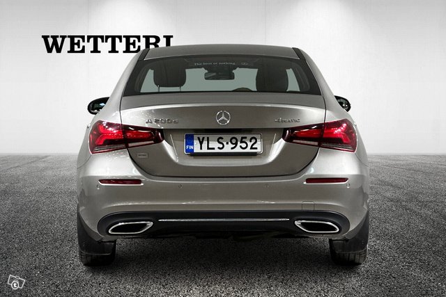 Mercedes-Benz A 6