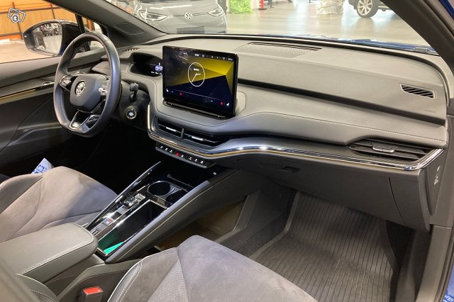 SKODA ENYAQ 10
