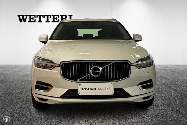 VOLVO XC60 3