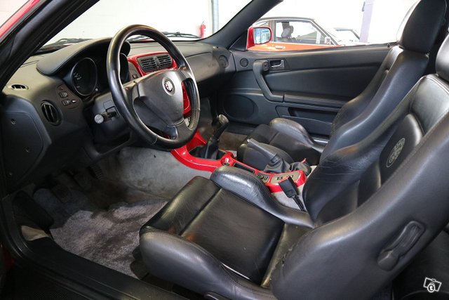 Alfa Romeo GTV 12